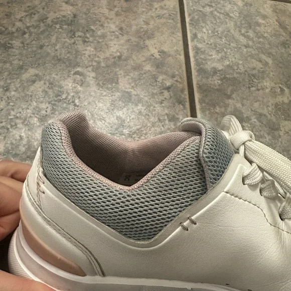 On Cloud The Roger Advantage 2 Shoes - Picture 7 of 9